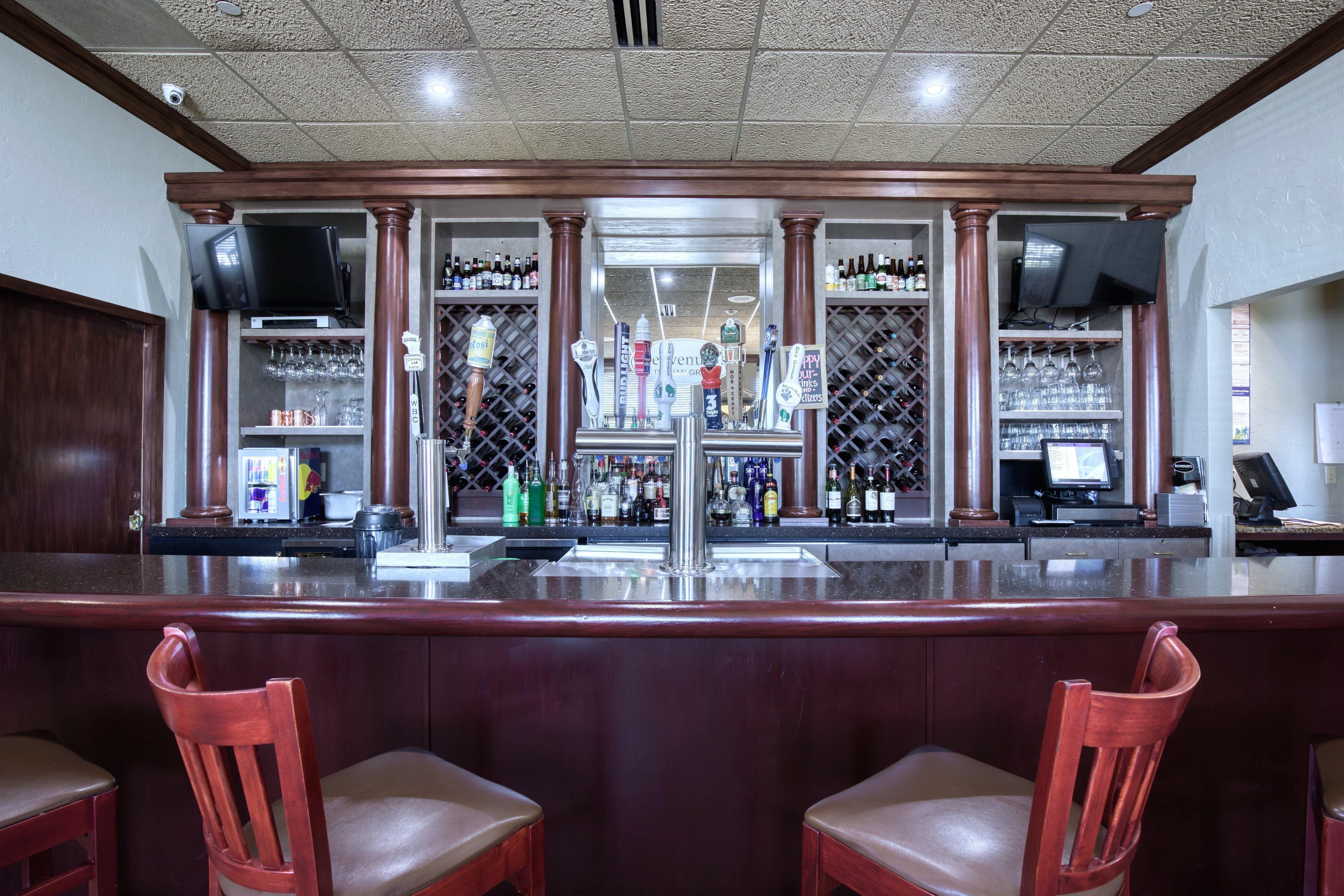 Hotel & Madison West - By Ihg