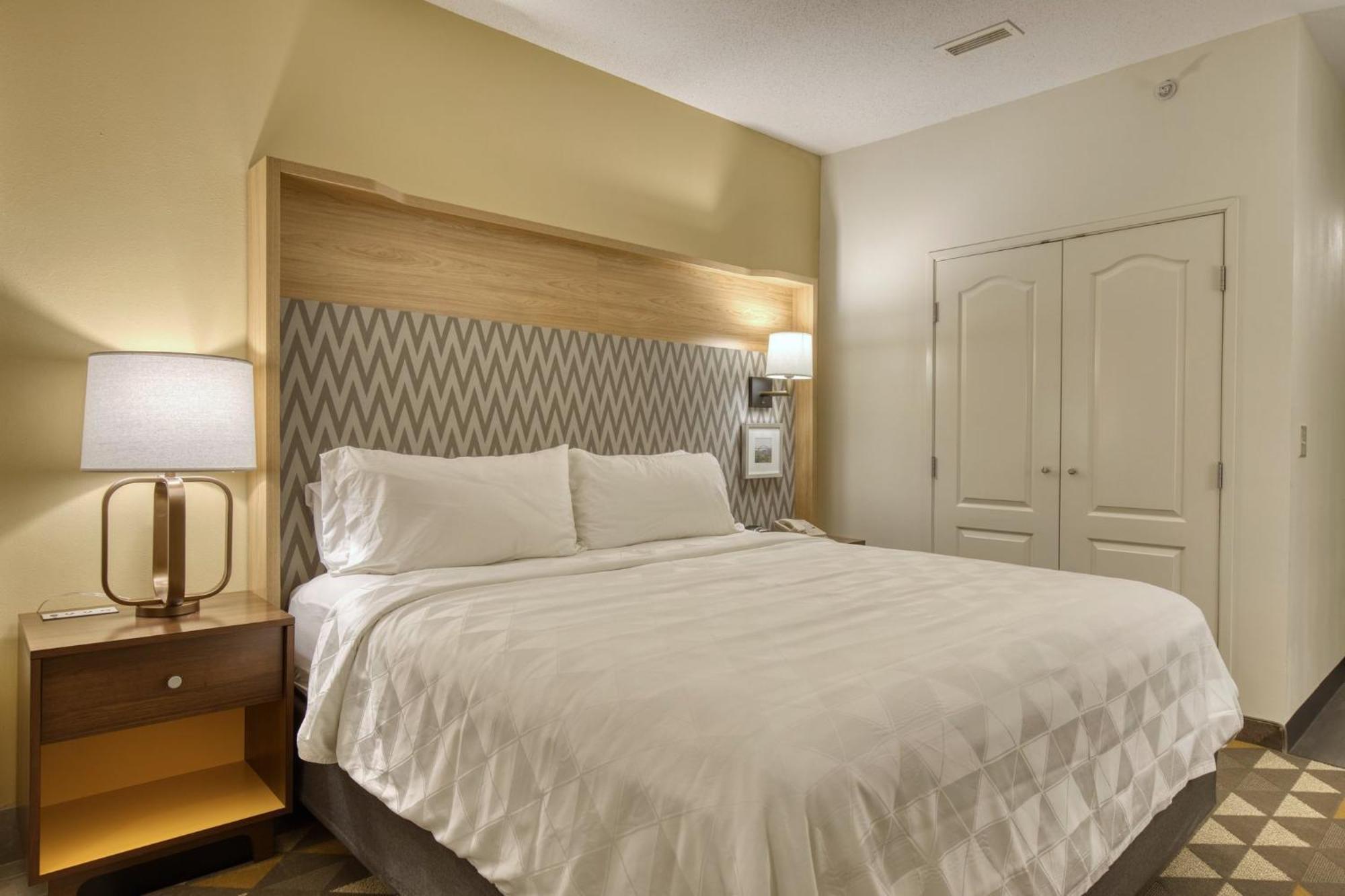 & Madison West - By Ihg